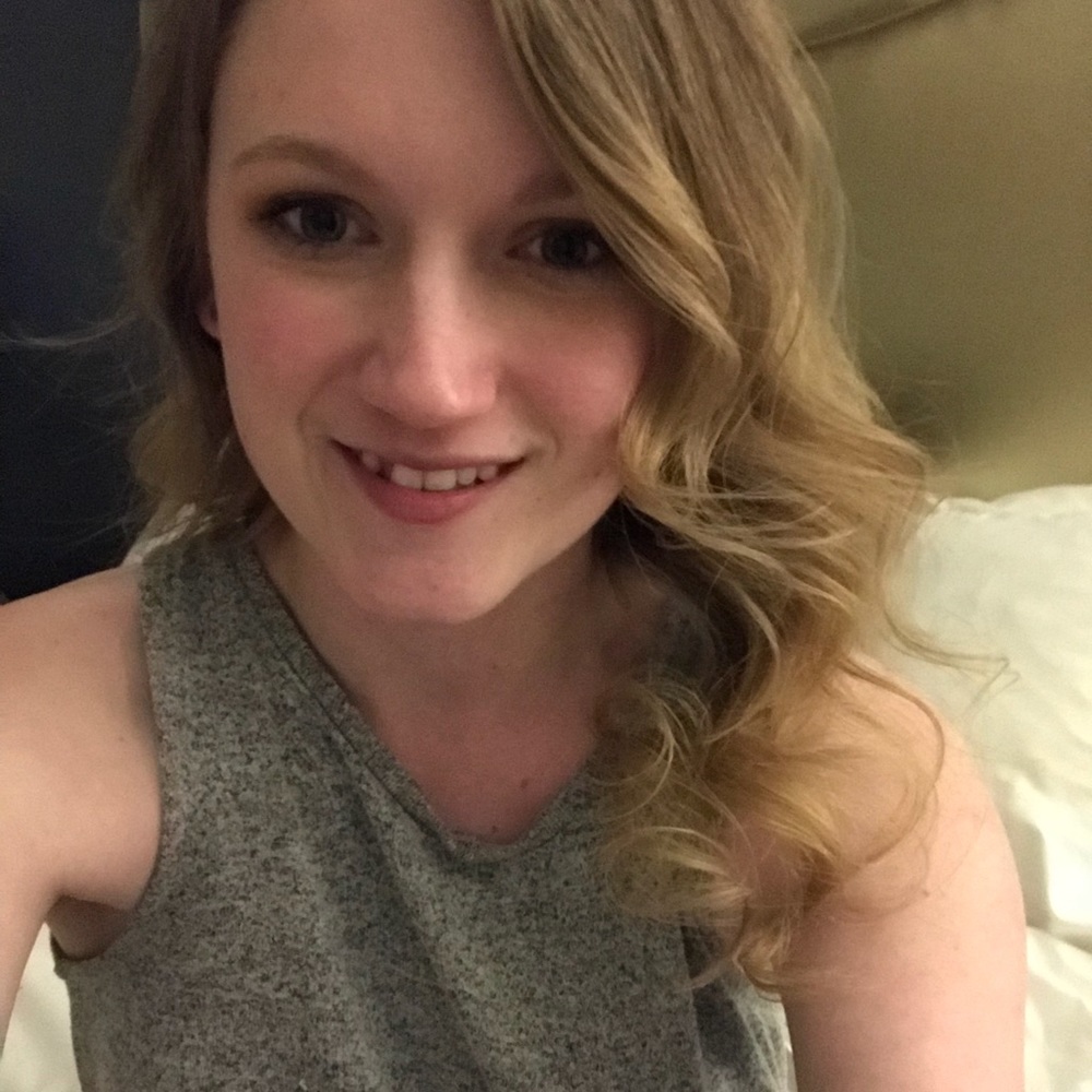 Meet your Posher, Brooke